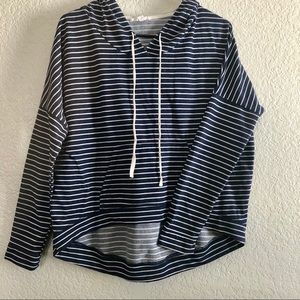 High/Low It Girl Crop Top Hoodie